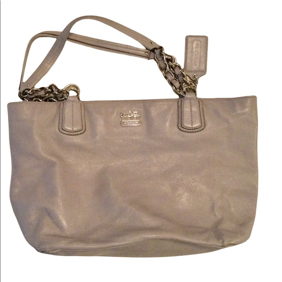 COACH MADISON BAG with dust bag. - Picture 2 of 7
